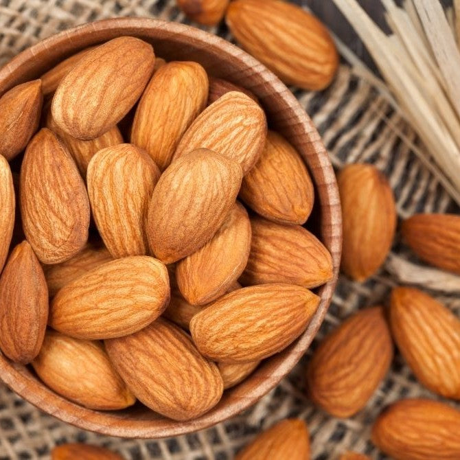 Raw VS Soaked Almonds: Which One Is Better for Your Health?