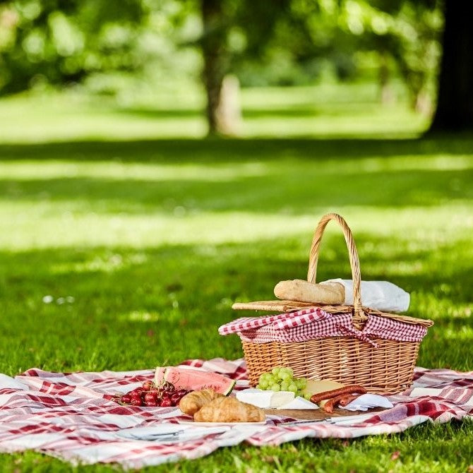 Tips for Packing the Perfect Picnic Basket